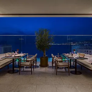 swissotel-grand-efes-izmir.hotelsofizmir.com/